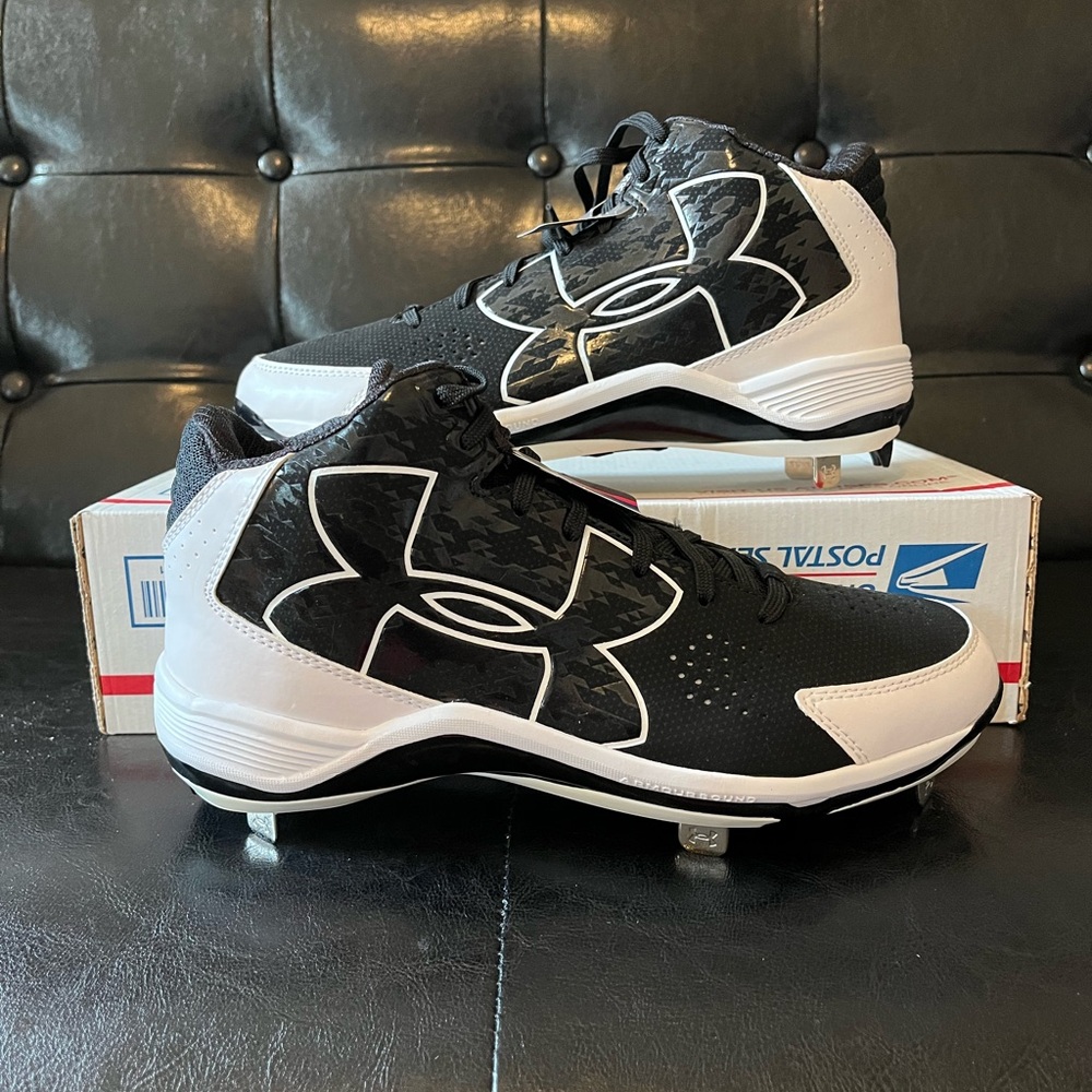 Under Armour Ignite‎ Baseball/Softball Cleats NWT